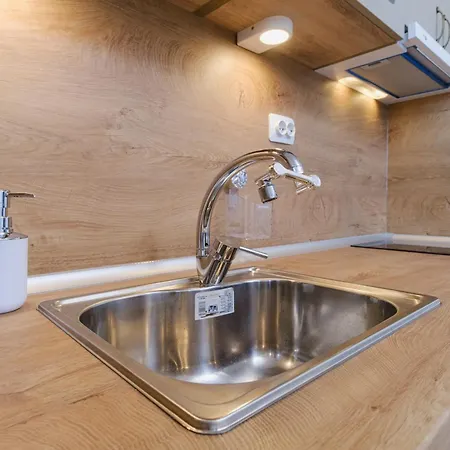 Spacious 1-bedroom Διαμέρισμα *