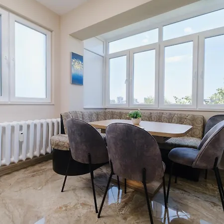 דירה Spacious 1-bedroom