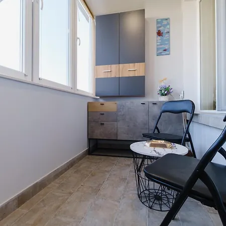 דירה Spacious 1-bedroom *